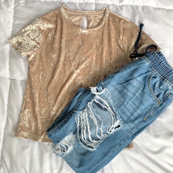 Hollister Tops - Hollister Velvet Velour Baby Short Sleeve Shirt